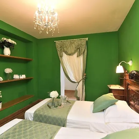 Basilico Apartment *